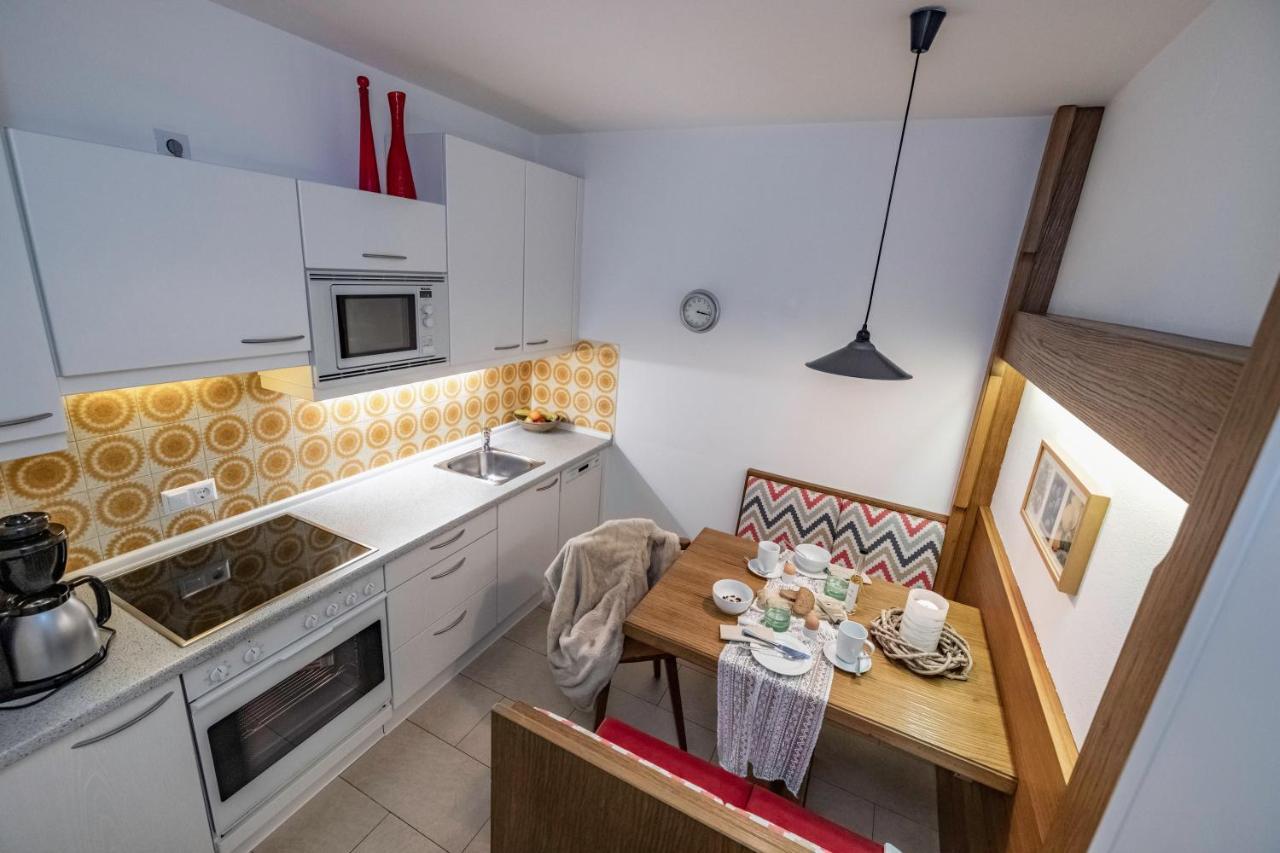 Haus Sonnbichl Apartment Вайсензее Екстериор снимка